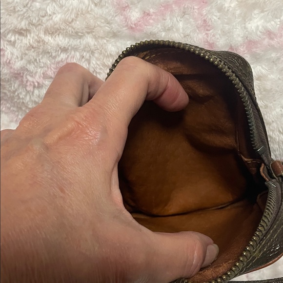 Louis Vuitton Brown Crossbody Bag - Picture 6 of 14